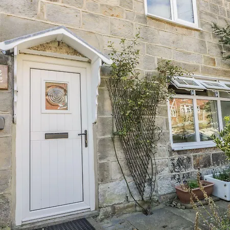 Lyndale * Robin Hood's Bay