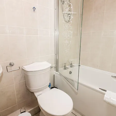 Lyndale Holiday home *